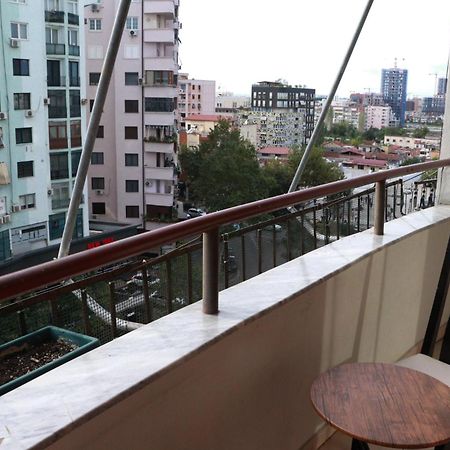 Nest&Rest Studios Tiranë Ngoại thất bức ảnh