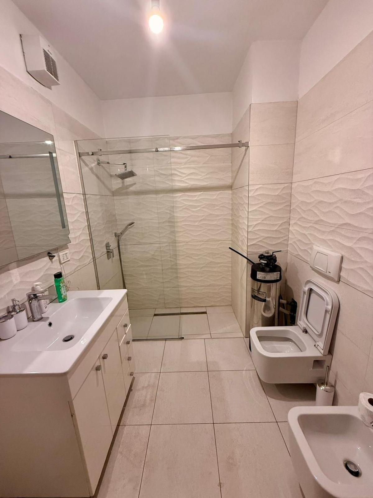 Nest&Rest Studios Tiranë Ngoại thất bức ảnh